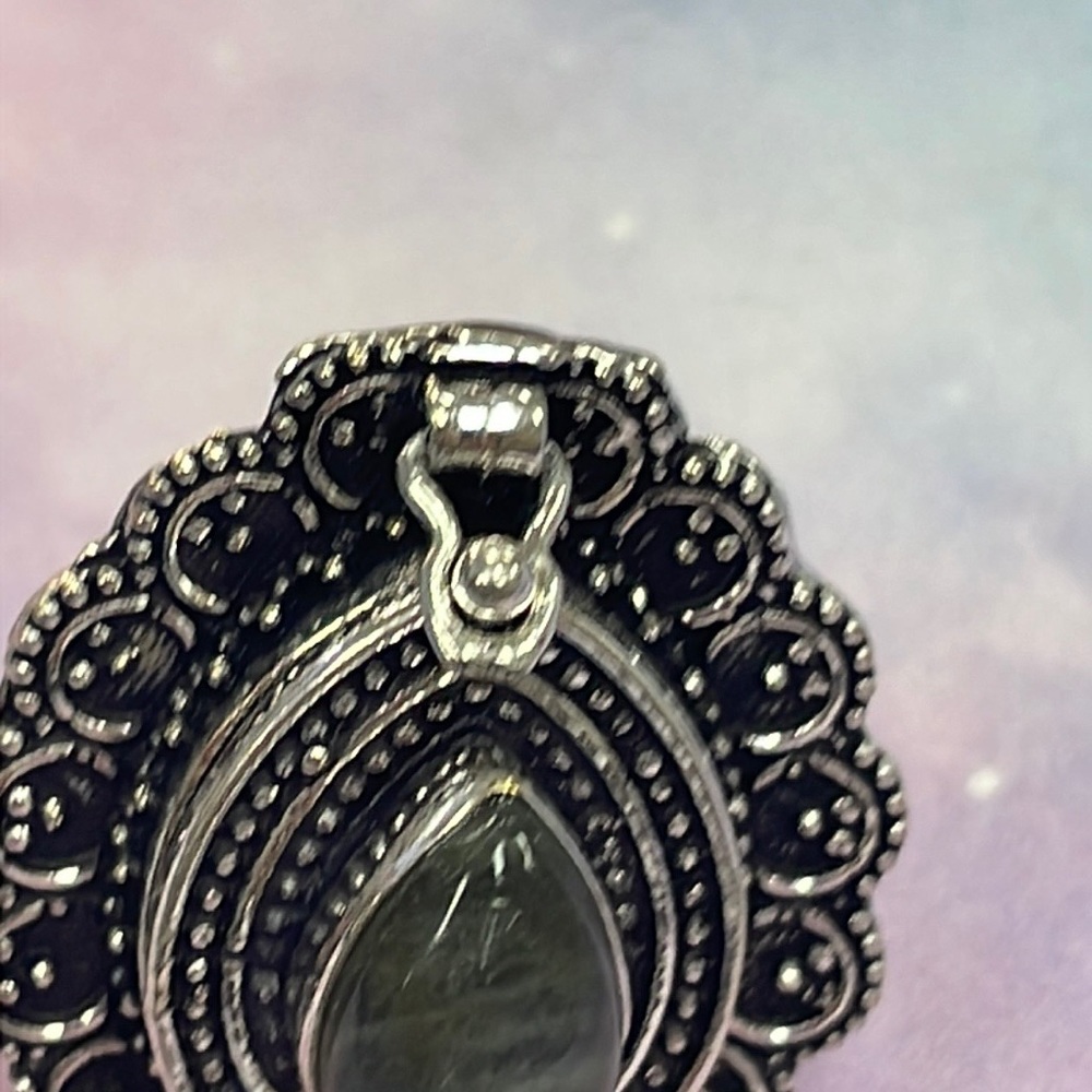 Labradorite Poison ☠️ Ring - Picture 6 of 15